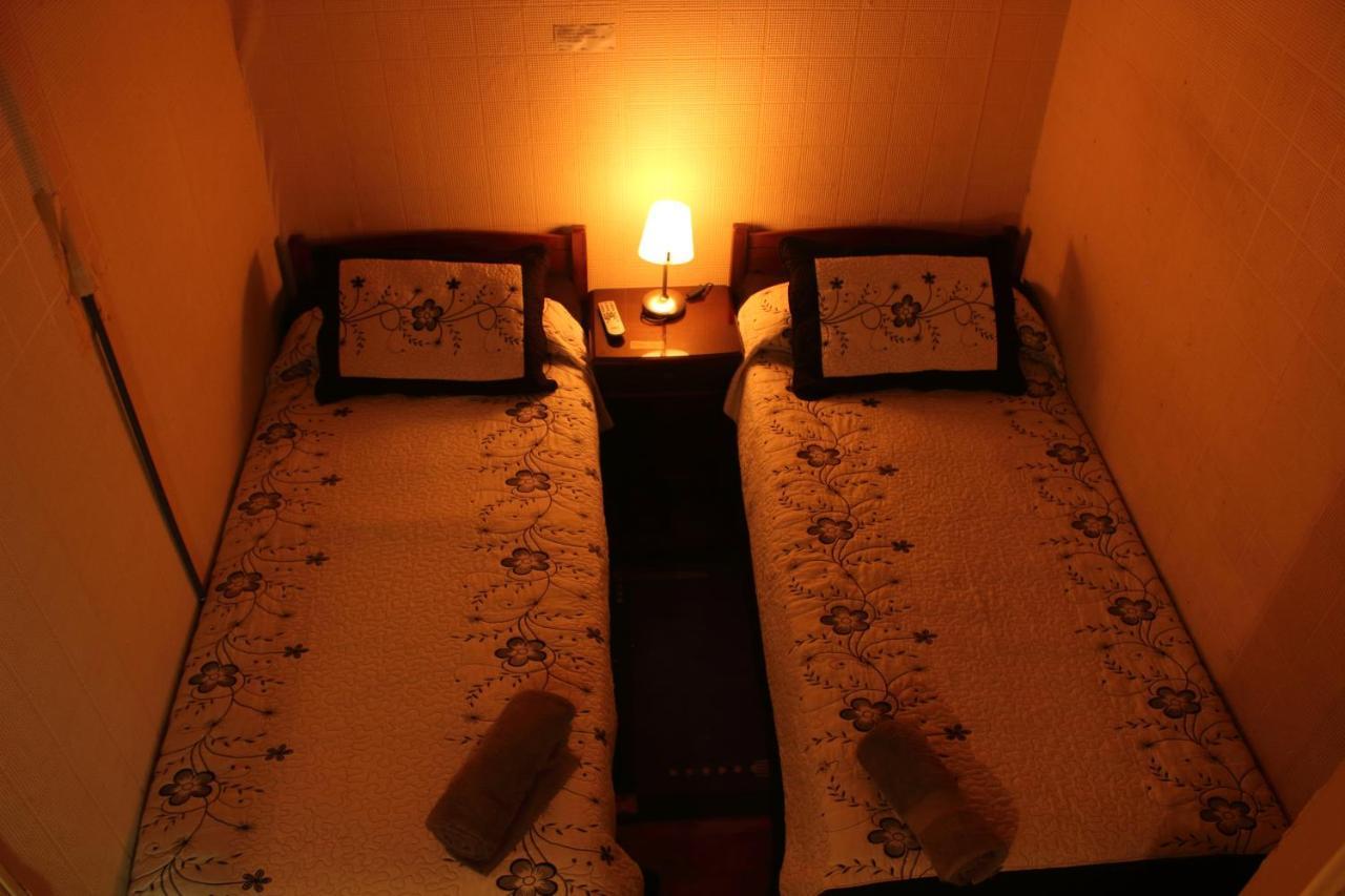 Hostal Fiorenttina ヴァルパライソ エクステリア 写真